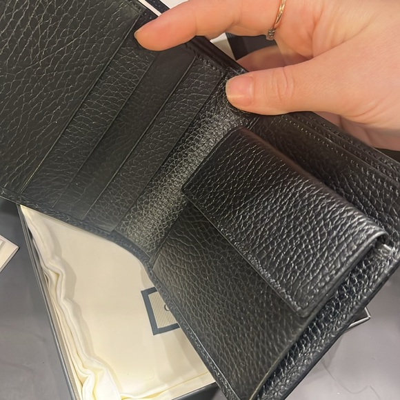 Gucci bifold coin pouch wallet - Picture 3 of 7